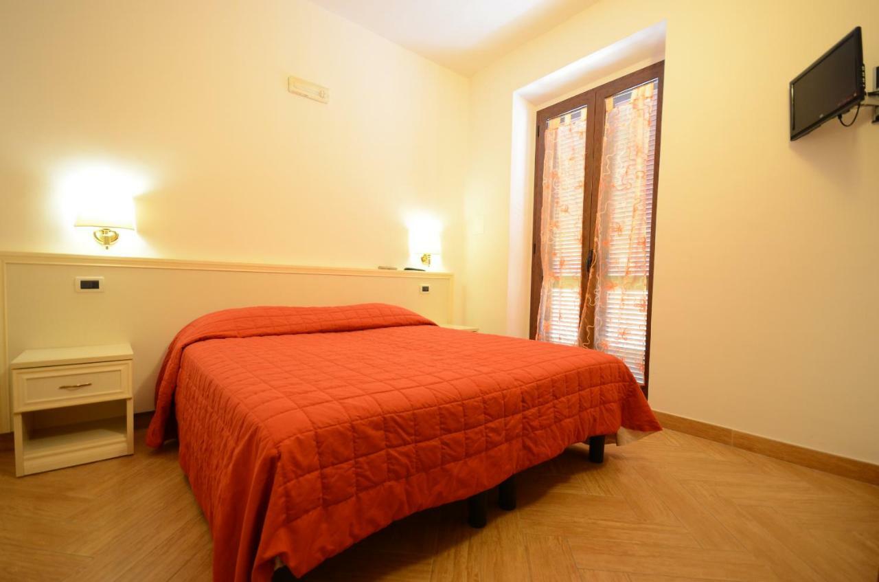 Borgo Montenero Il Piccolo Nido Bed & Breakfast エクステリア 写真