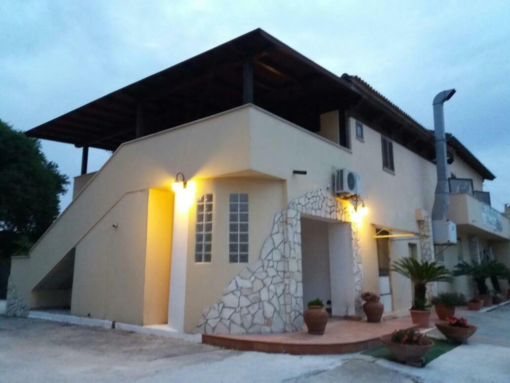 Borgo Montenero Il Piccolo Nido Bed & Breakfast エクステリア 写真